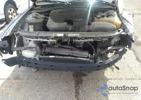 2013 Dodge Challenger Sxt z USA, uszkodzony, nr VIN 2C3CDYAG4DH729085